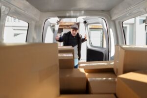 Movers and Packers In Umm Al Quwain - Wslz Alpha Movers